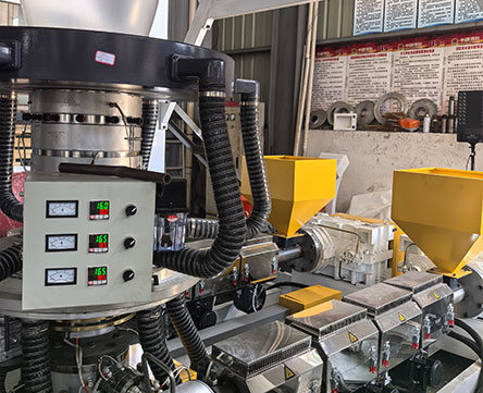 upload/1c/202508/aba-blown-film-machine-11.jpg